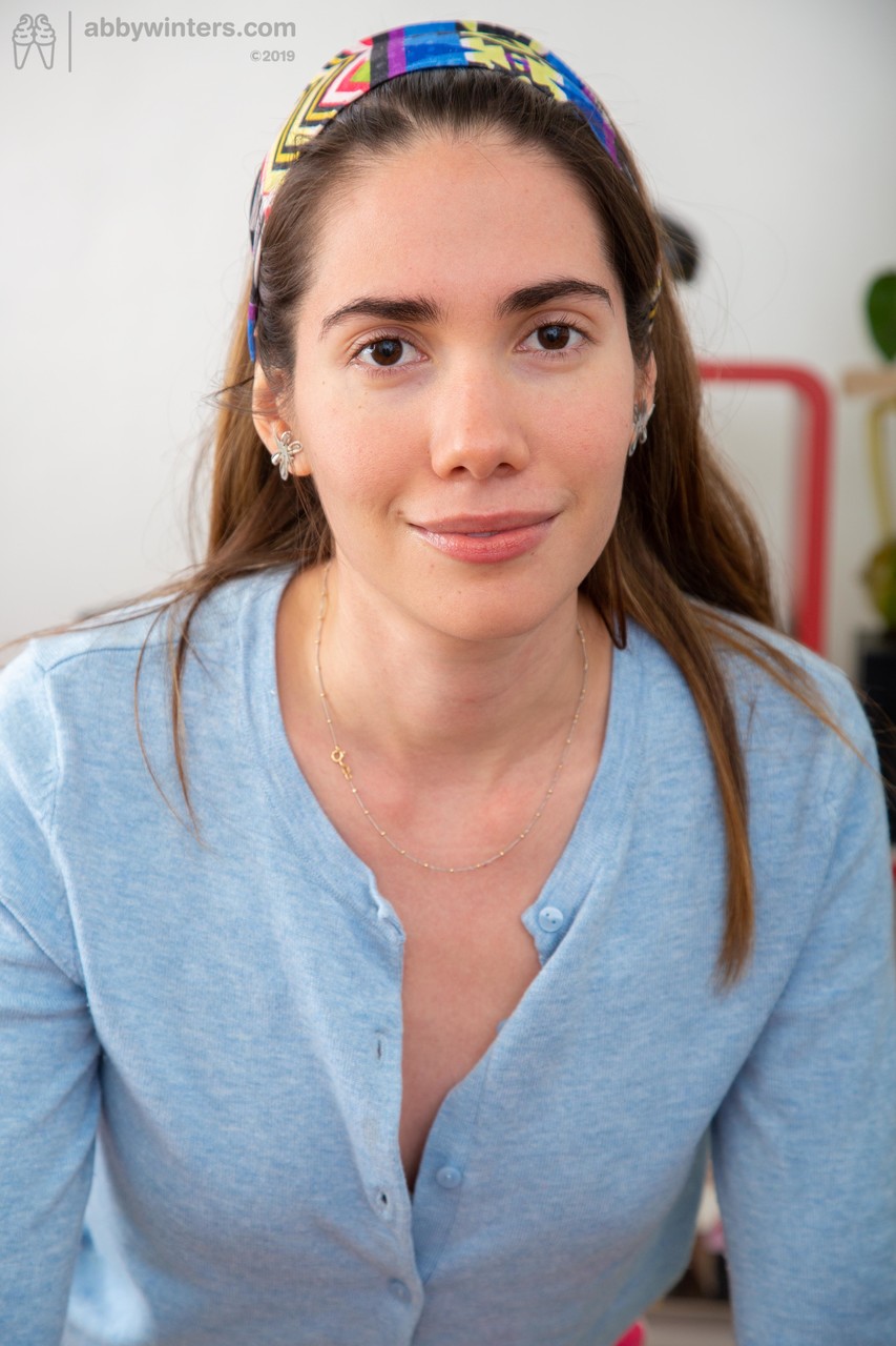 Gorgeous Australian Paola G Strips Naked And Rubs Her Hairy Snatch