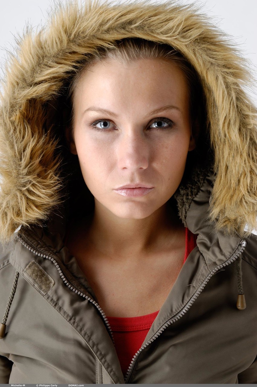 Lizzy Merova 在 Domai 的性感照片