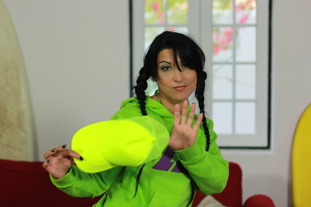 Busty Wives Rebecca Pinar & Sonia Kel In 4some With Pool Guys