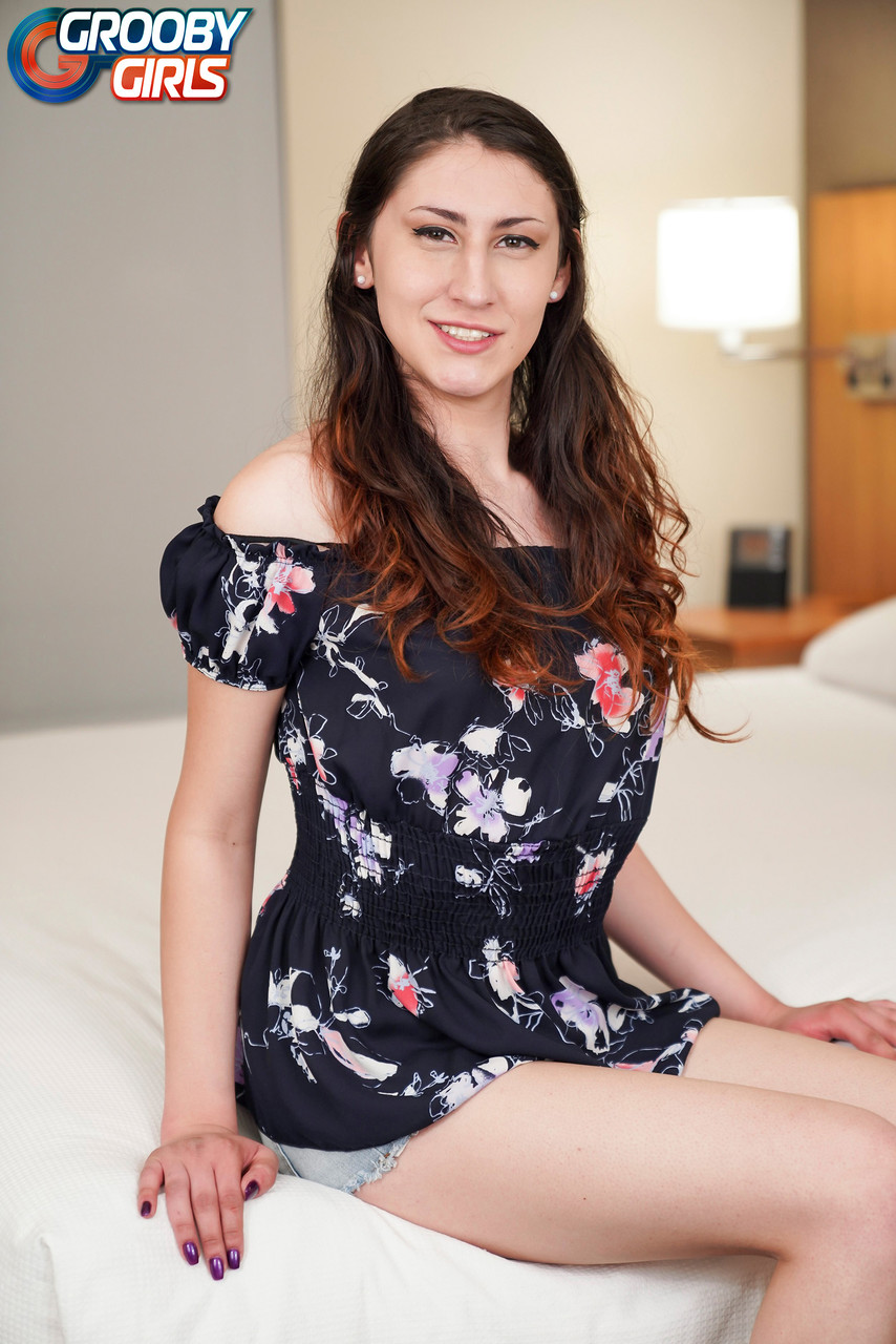 Eden Rose Porn Pictures Featuring Grooby Girls