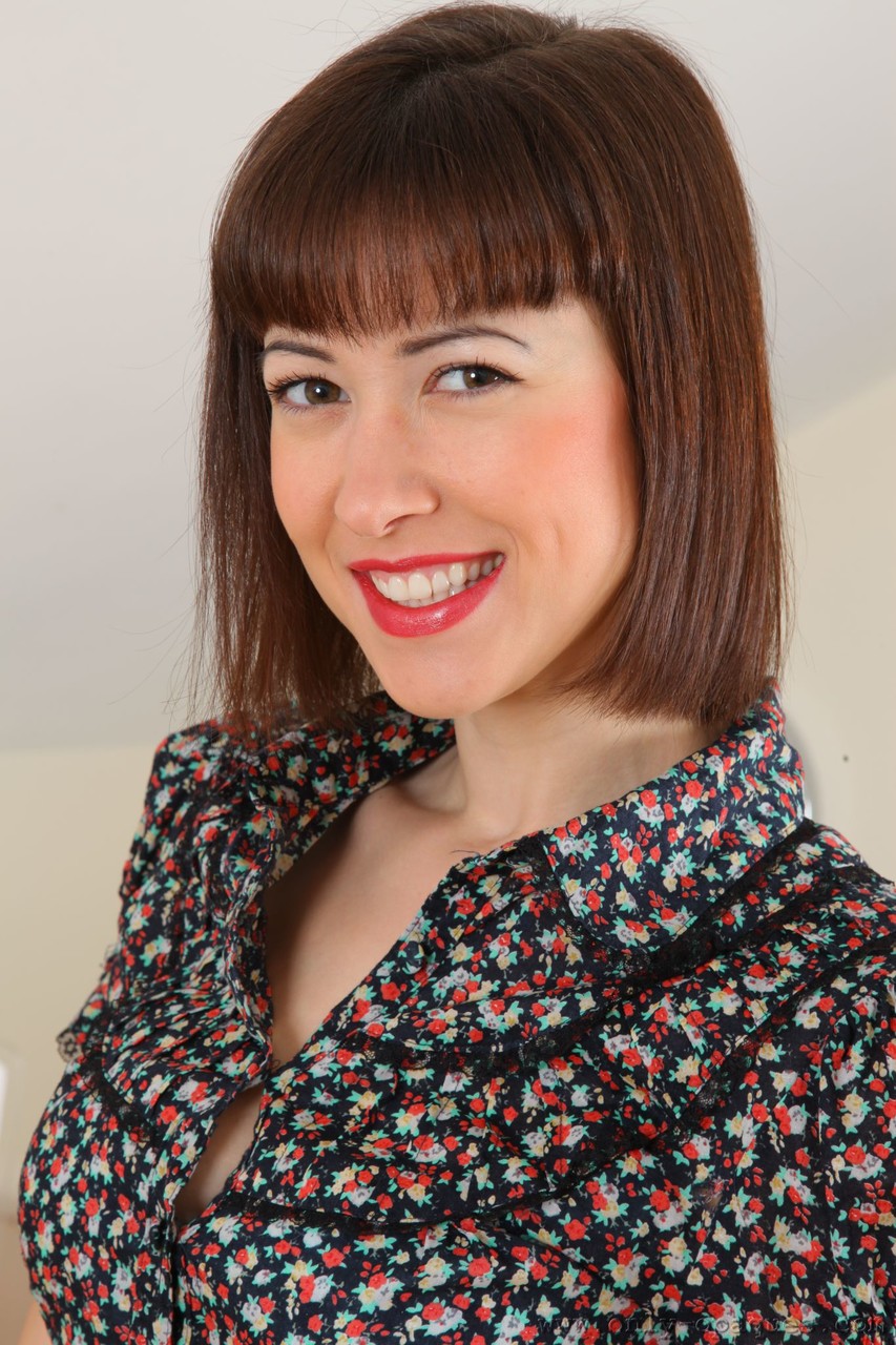 Leggy Office Babe Suzie Strips To Red Pantyhose And Shows Natural Boobs