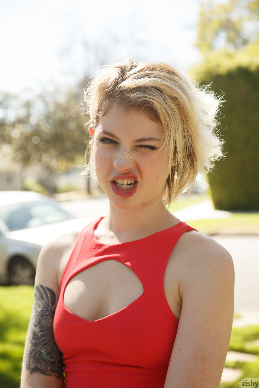 Blonde Kris Ekmard Flashing Big Ass In Public, Takes Off Panties