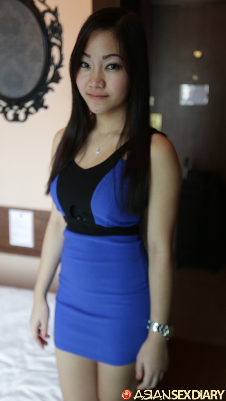 素人美女エンジェルDが巨乳を見せつけホテルでPOVセックス