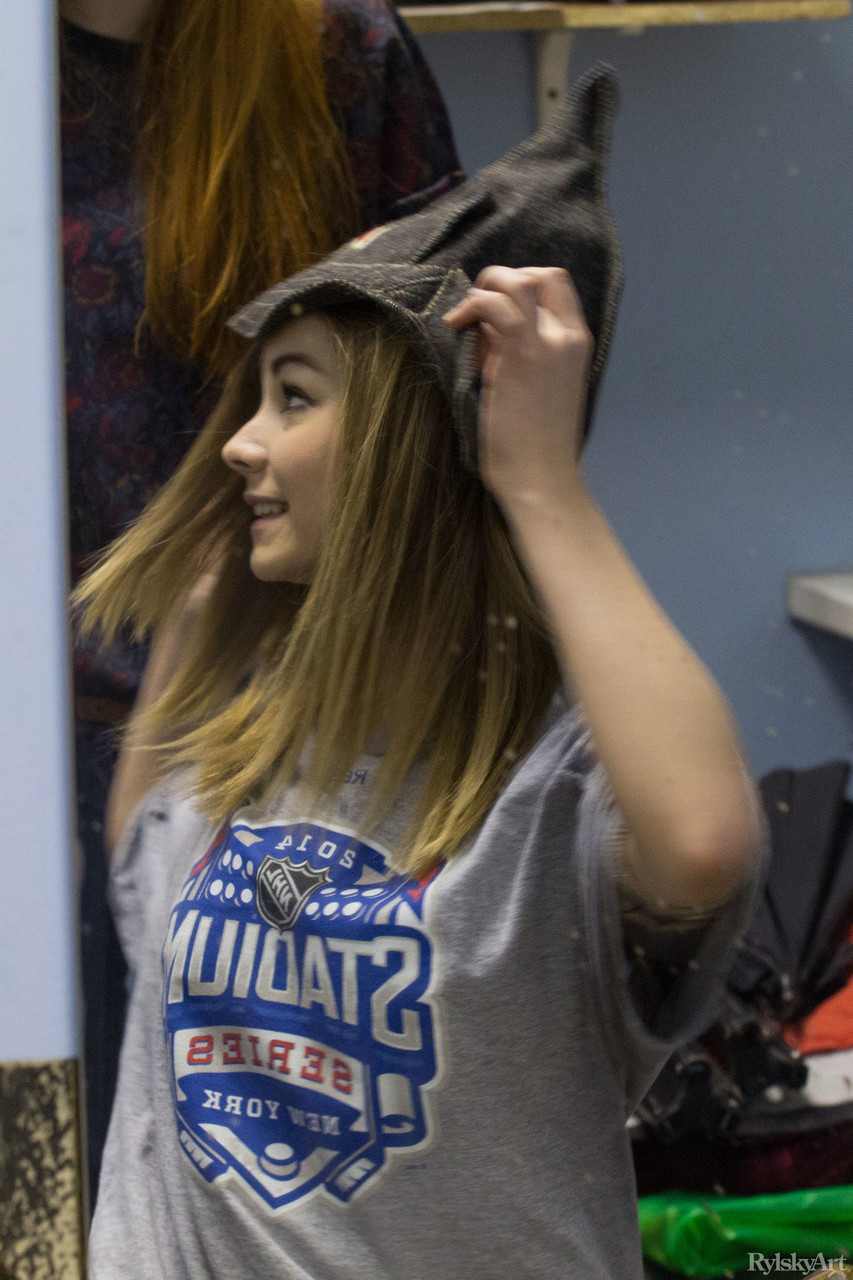 Милый Подросток Джефф Милтон Обнажает Хрупкую Фигуру И Позирует Обнажённым