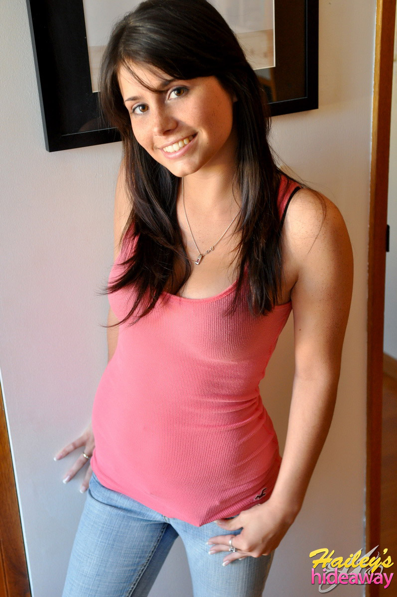 黒髪の少女はただのチンポティーザー