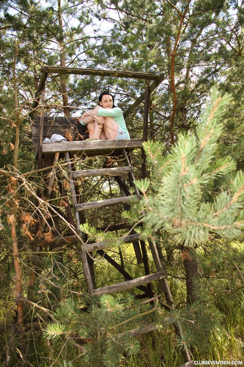 Club Seventeen スター シモーネ K 熱いエロティック画像セット