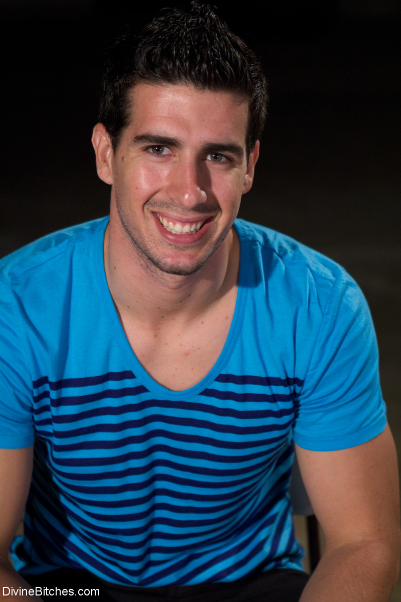 Redheaded Femdom Maitresse Madeline Marlowe Flaunts Her Hot Outfit