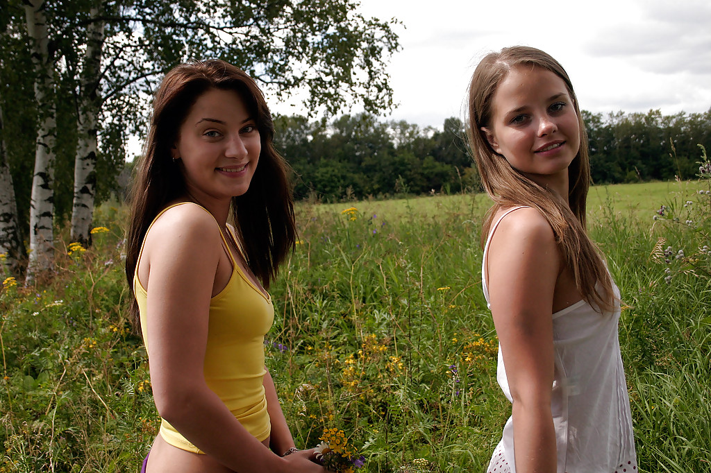 Petite Teen Babes Show Off Seductive Curves In Outdoor Photo Shoot