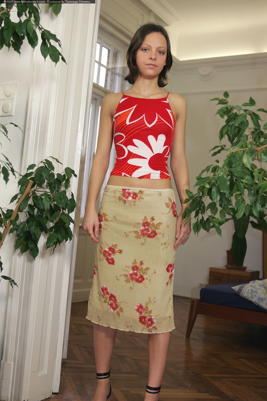 Sueños De Adolescentes Desnudas Protagonizadas Por Agi Puncikova