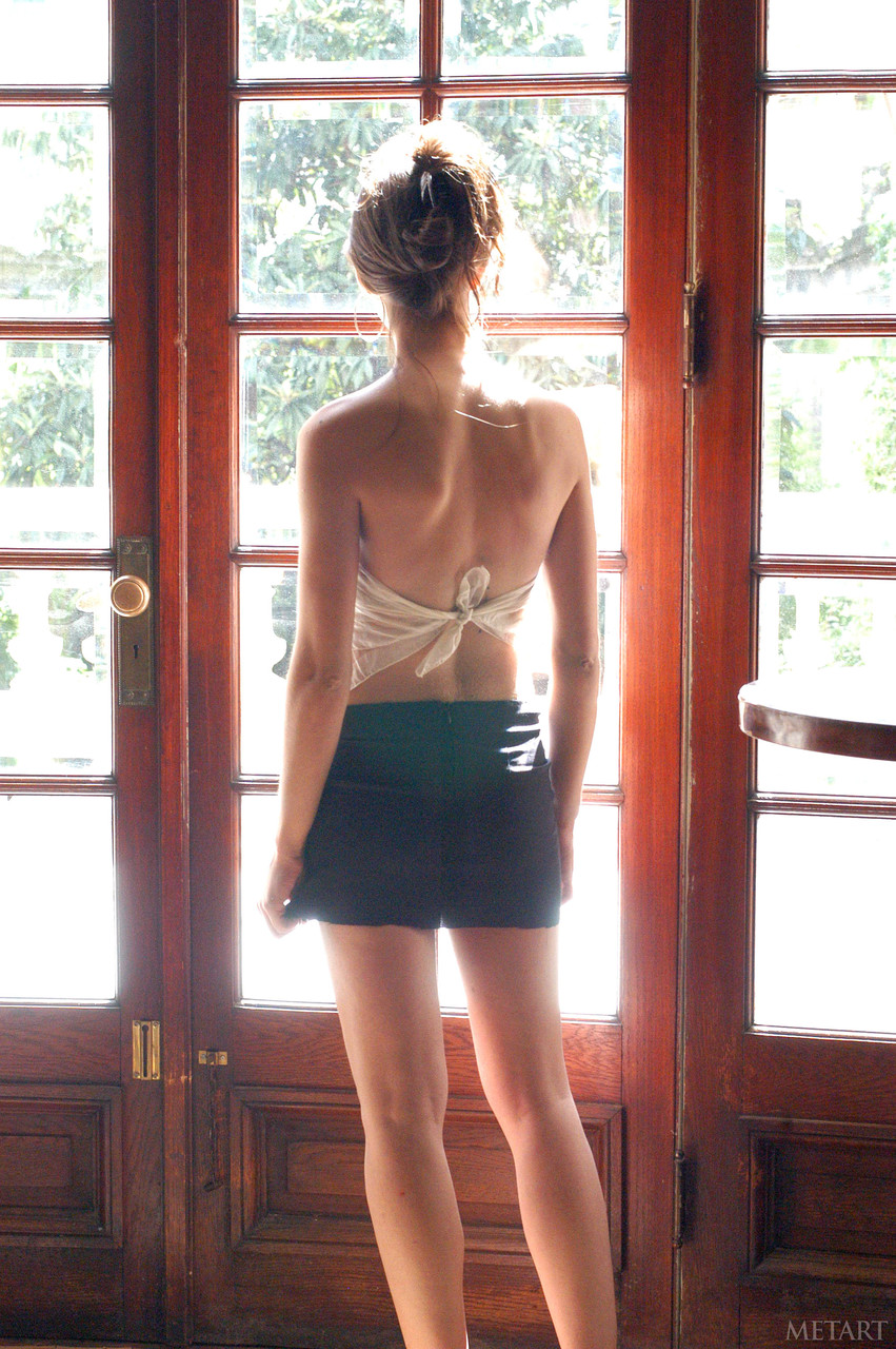 Lucrezia Nude XXX Met Art Performance