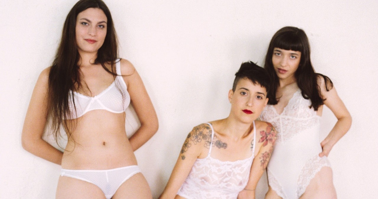 अन्य सिनेमा Paulita Pappel, Maria Agrado, Zoe Geovanna