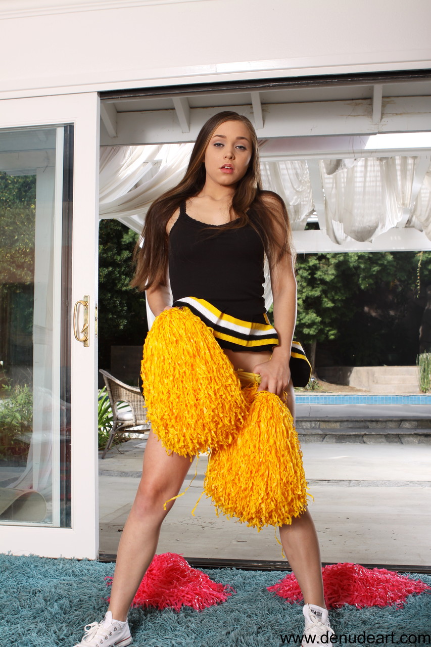 Photos Artistiques Dénuées De Tiffany Star Sexy