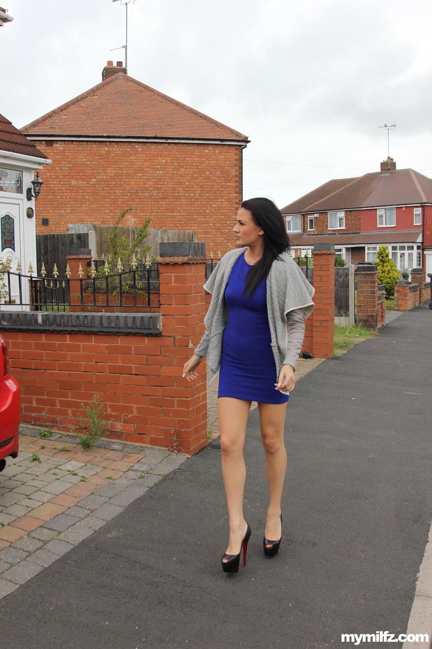 Archie Hunt And Carla Mai In Hot Milf Action