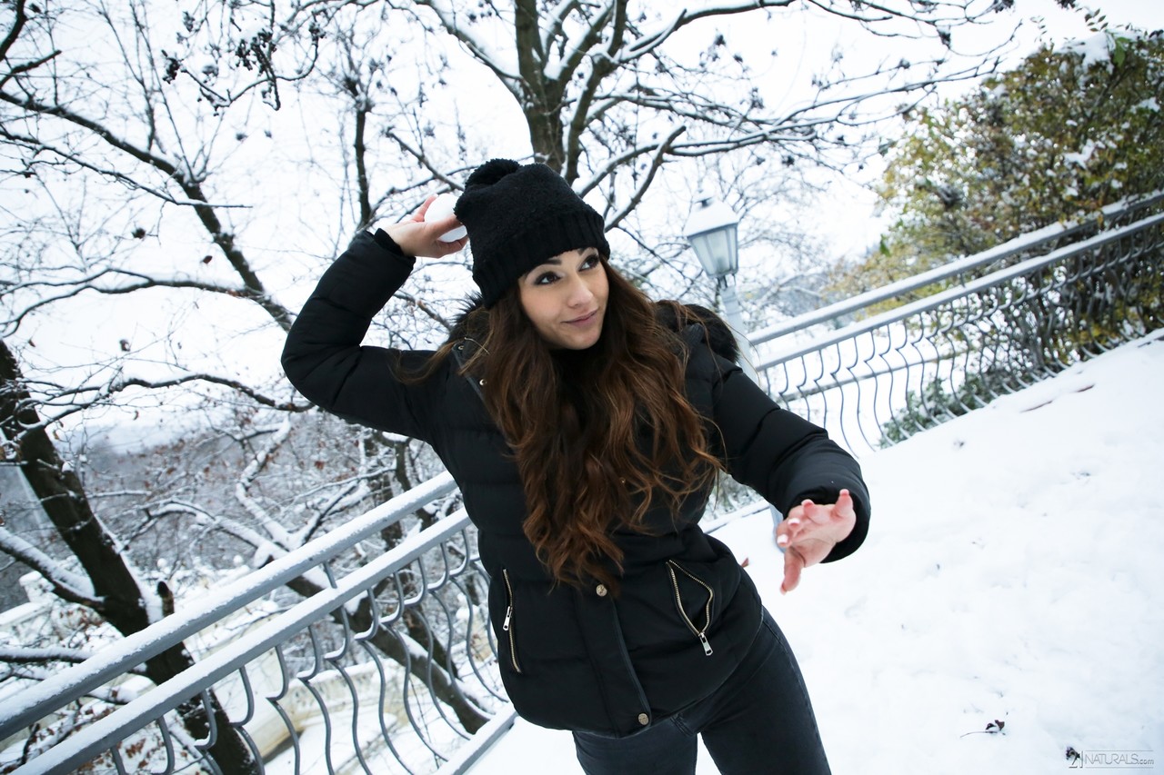 Ginebra Bellucci Sucks Long Cock After Getting Fucked