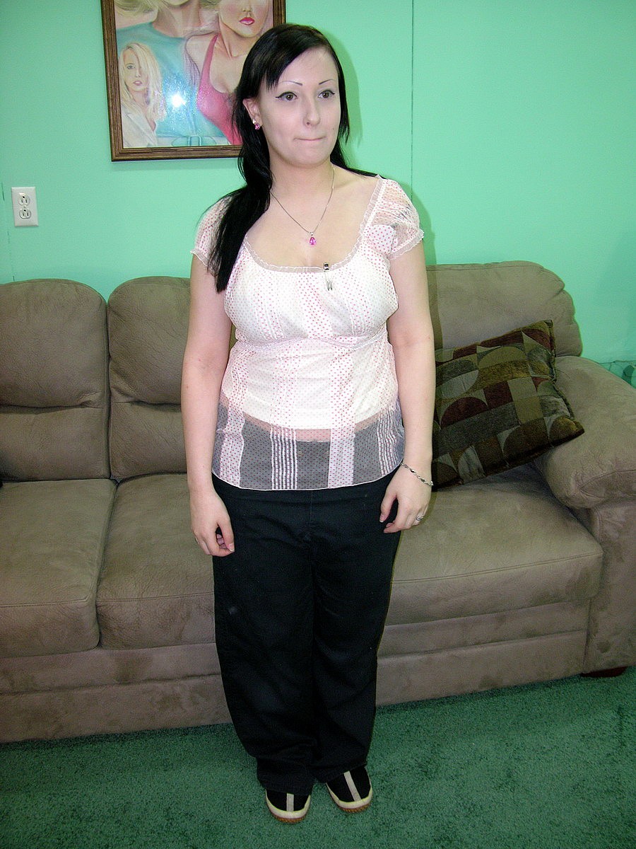 Amateur Angelica Meow Strips At Casting Showing Chubby Body And Big Tits