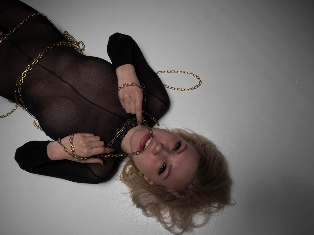 Lizzy B Naked In The Life Erotic Porn Pics