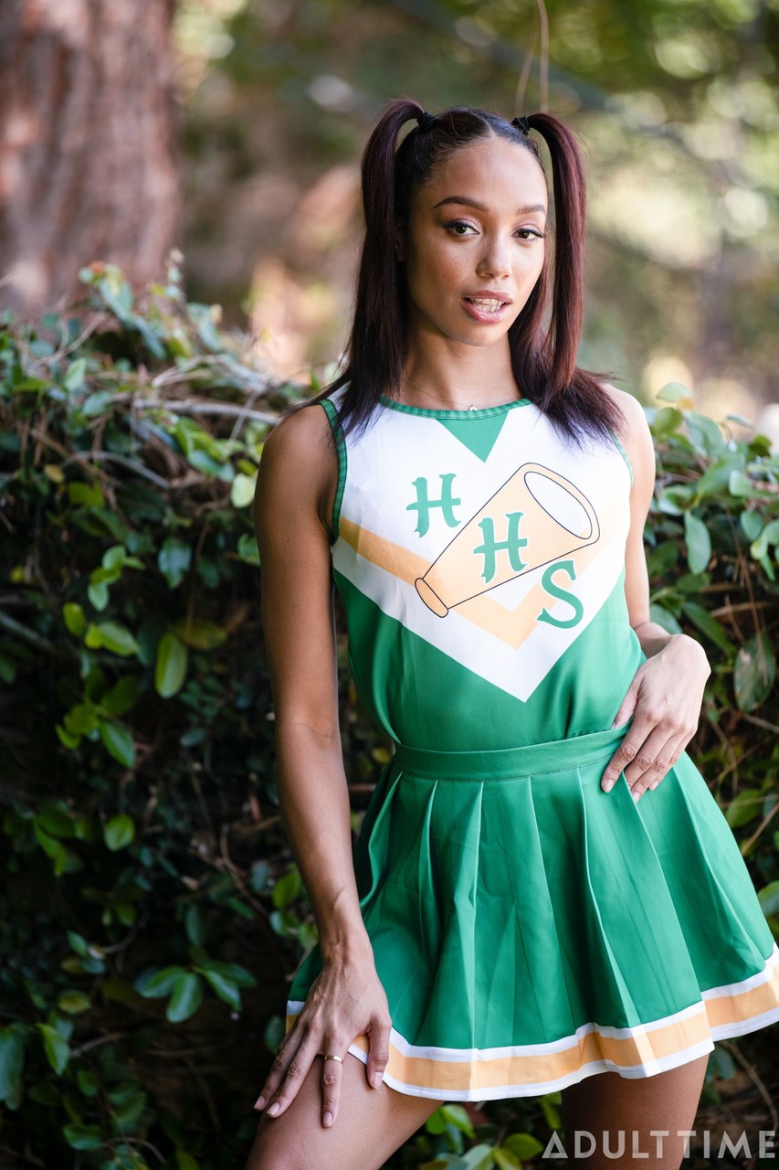 Sexy Alexis Tae And Charles Dera Sex Pictures