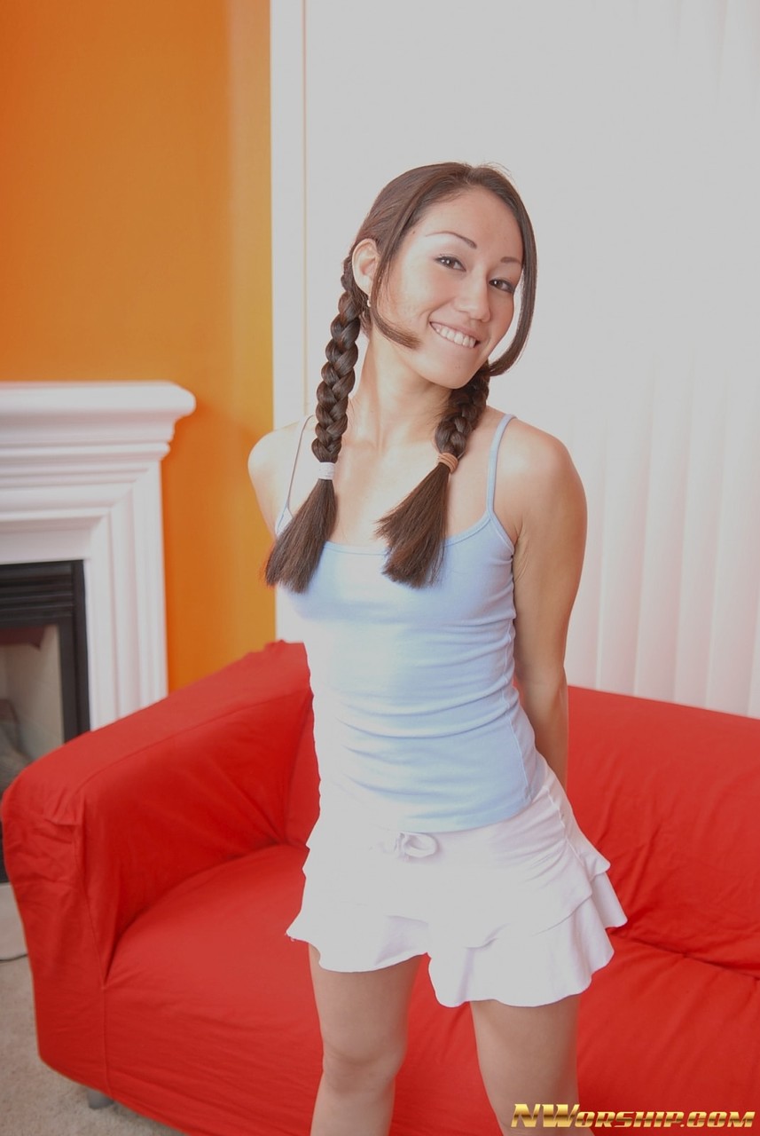 Dawn Iris Little Babe Humps Big Black Cock In Hot POV