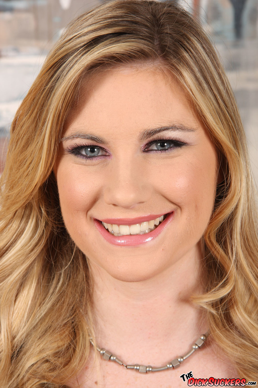 Hayden Night Smiles As She Peels Jeans, Drops To Her Knees For Blowjob & Cum Facial