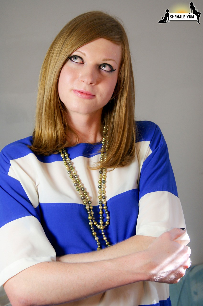 Nude Vivian Sparks Stars In Grooby Girls XXX