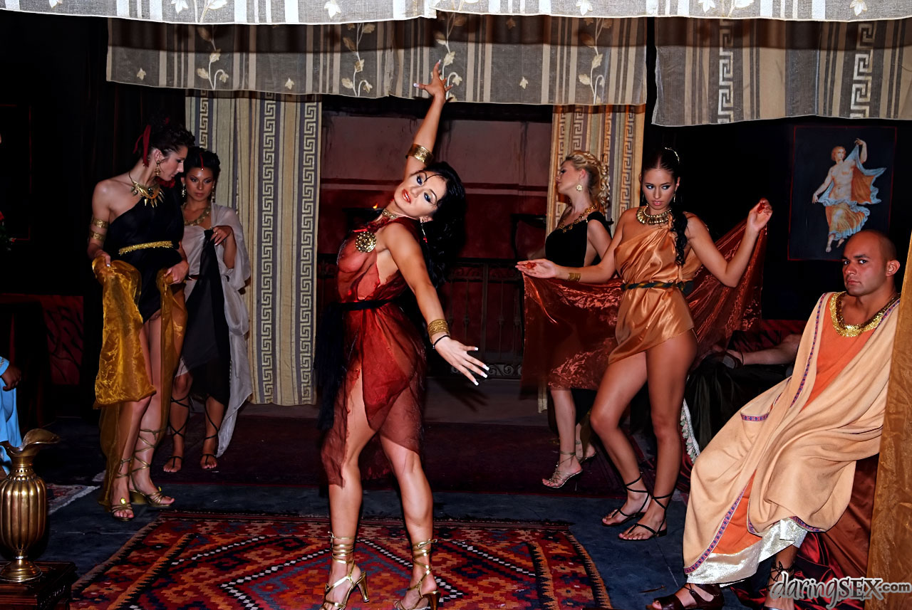 Milf Pornstars Take Cumshot In Mouth After Interracial Double Penetration