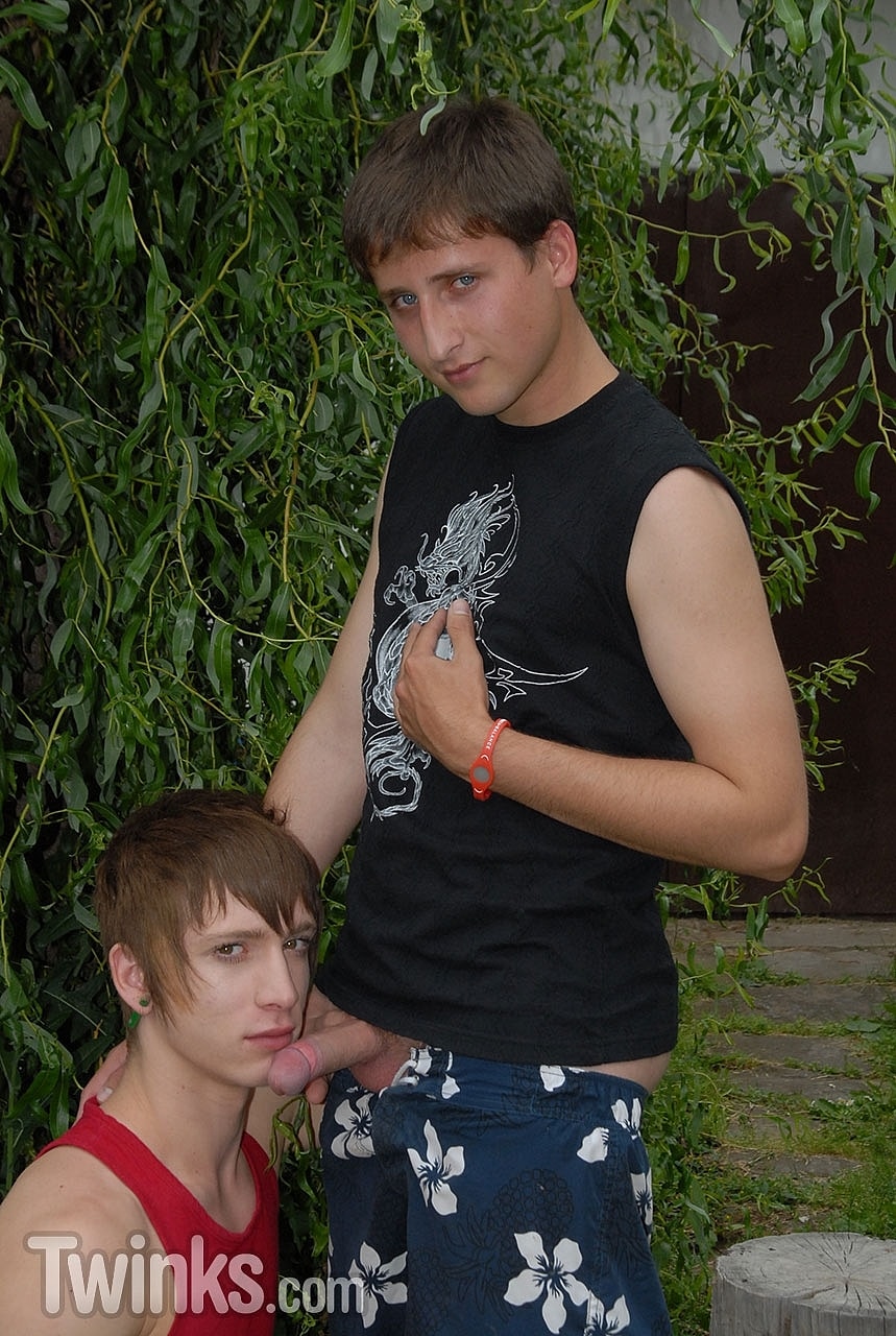 Skinny Emo Twink Sucks Knob And Takes It In His Rear Love Hole