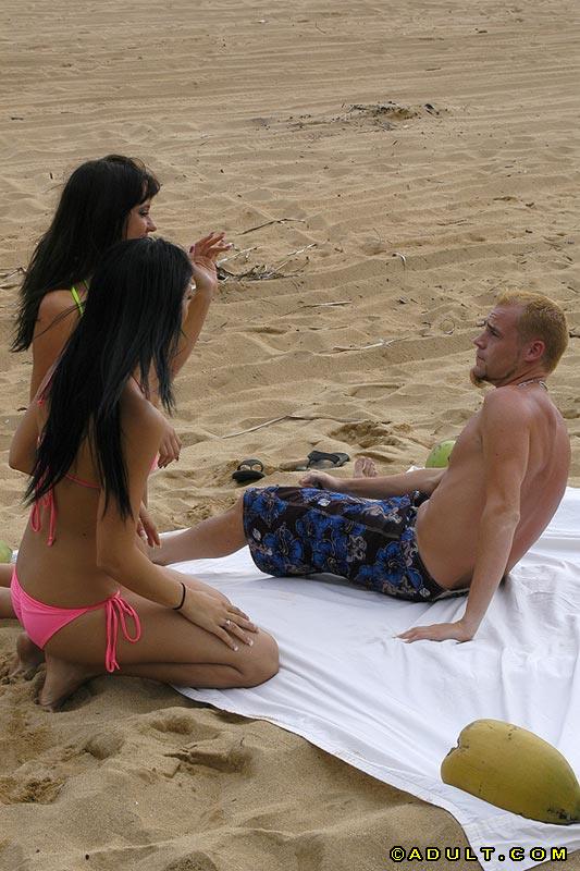 Lucky Dick Shafts Lascivious Girls In Their Wet Pussies