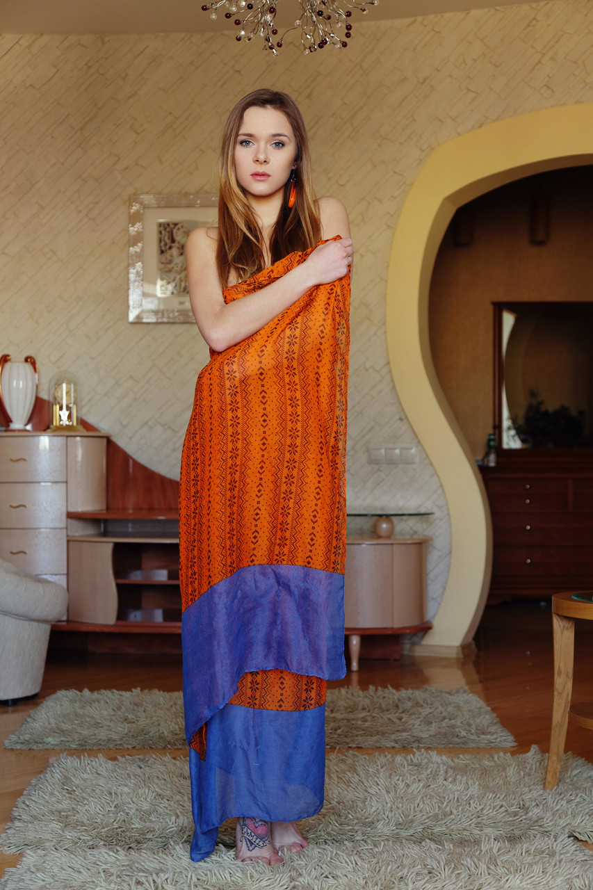 मेट आर्ट पर करिसा डायमंड की न्यूड तस्वीरें