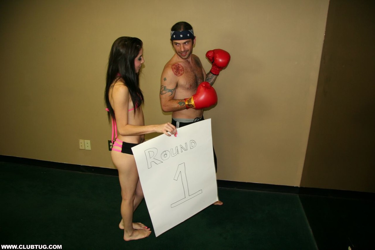 Allison Banks, 拉丁女孩, 露小奶子打飞机