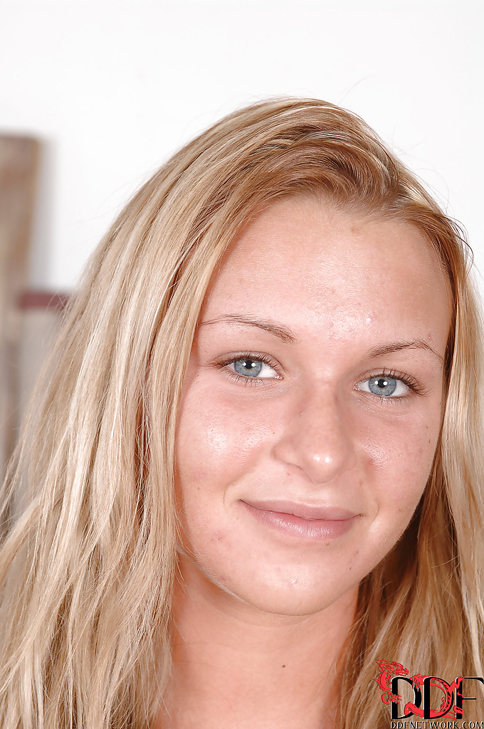 Аманда Блэйк Сексуальные Ноги Красотка В Любой Позе