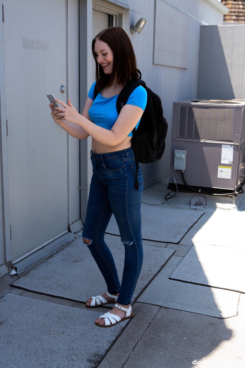 デジタル・デザイア マヤ・ケンドリックの露骨なXXX画像