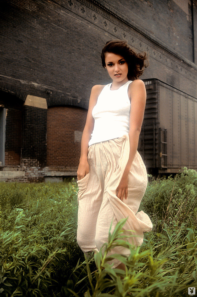 Sylvie Garant Stunning Brunette Babe Solo Sexy Body Show