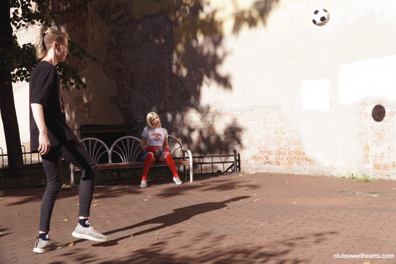 वास्या सिल्विया नग्न क्लब प्रेमिकाओं की अश्लील तस्वीरें