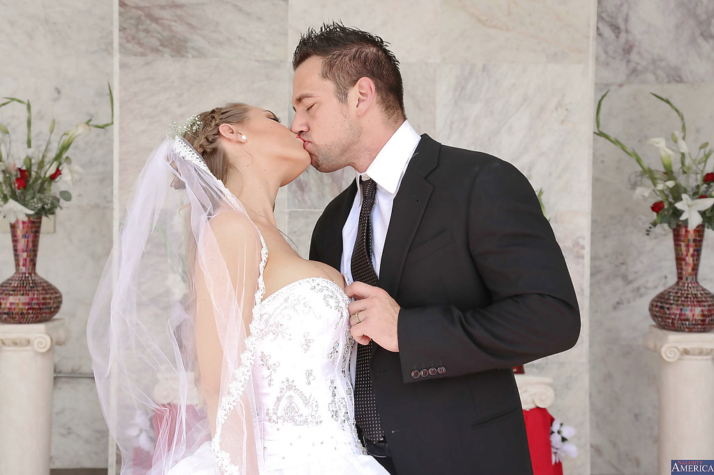 Gruppensex Nach Der Hochzeitsparty Mit Heißen Milfs Julia Ann Und Nicole Aniston