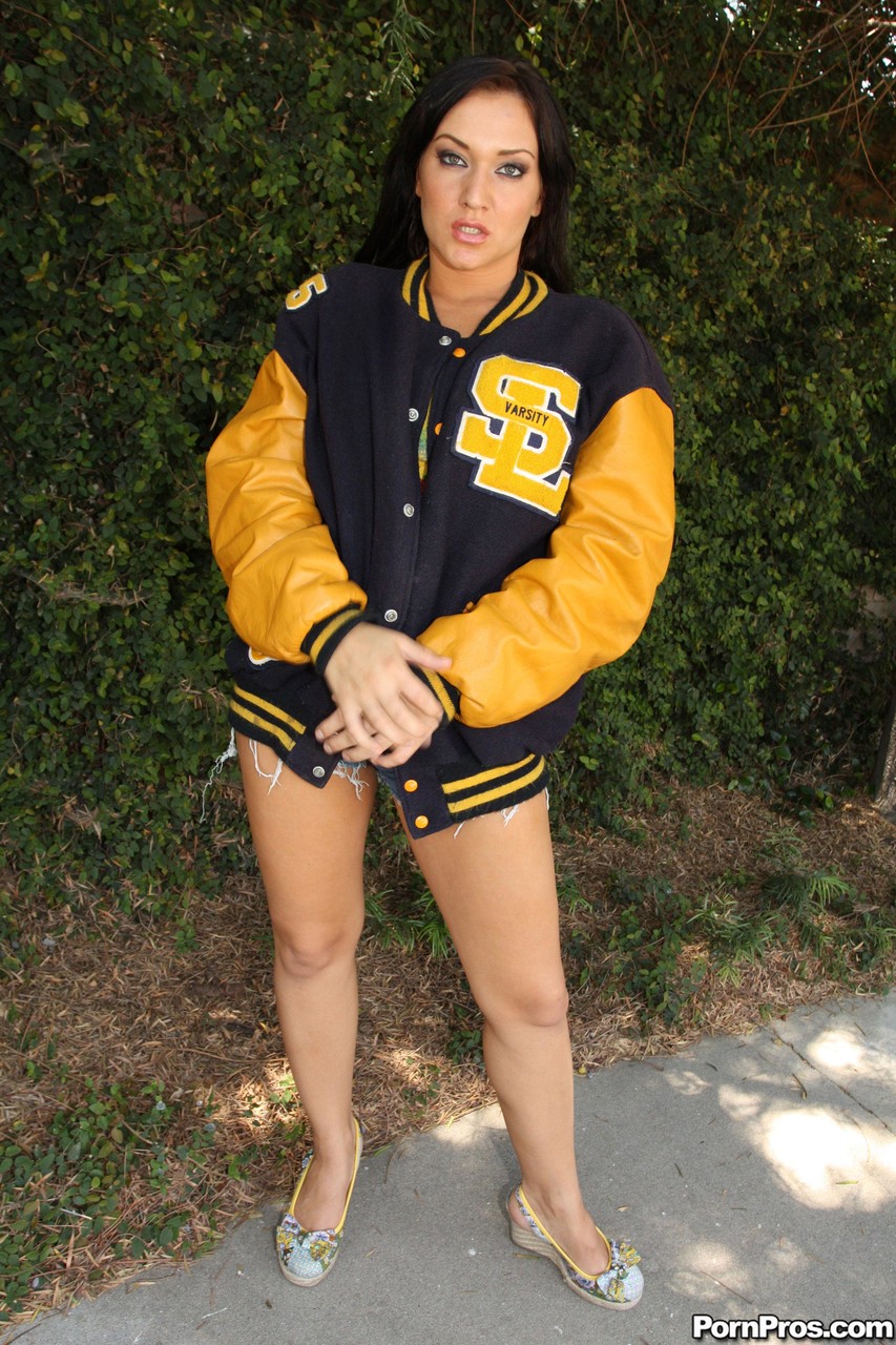 American Milf Lux May With Fake Boobs Gets Rammed By Black Hunk