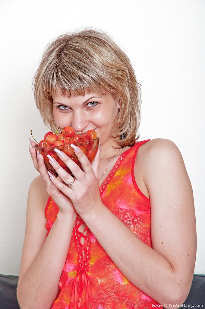 Filthy Babe In High Heels Foxie Strips And Teases Shaggy Pussy