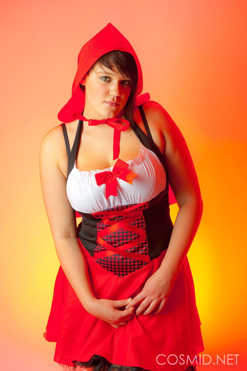 Plump Short-Haired Sian Models Non-Nude In Red Riding Hood Outfit