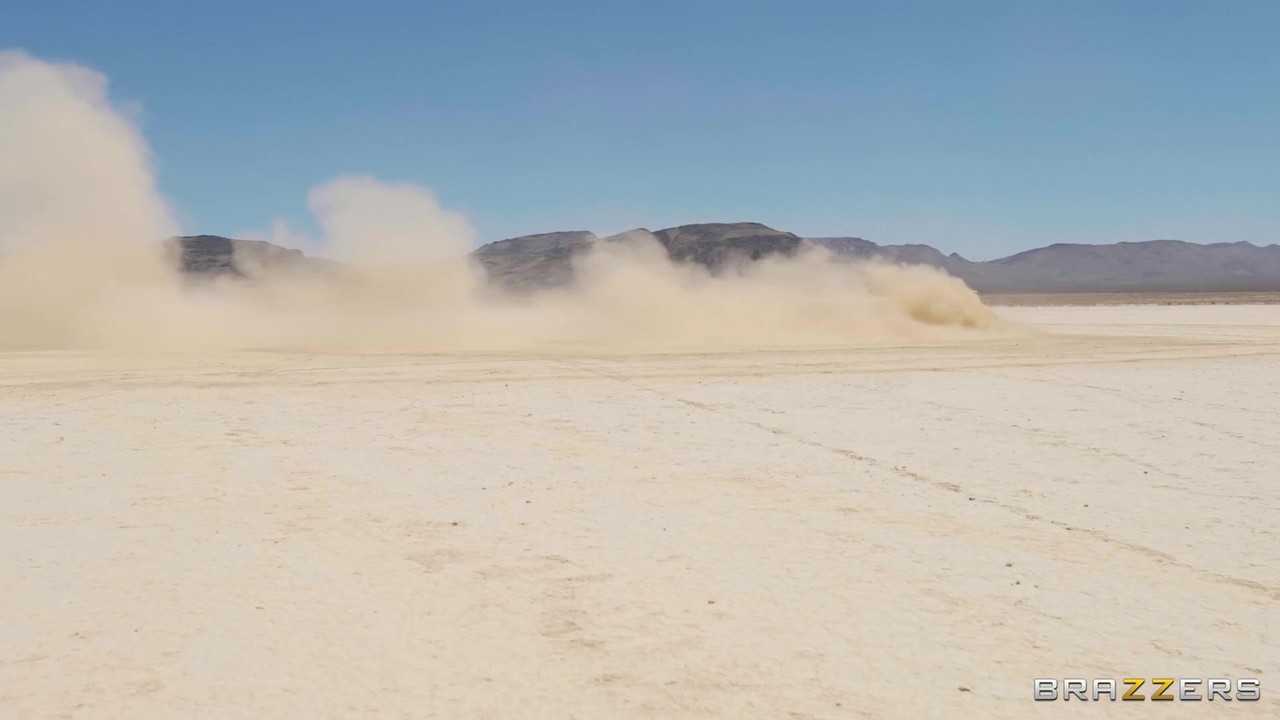 Brazzers Network Präsentiert Kyle Mason Und Luna Star In XXX-Fotos