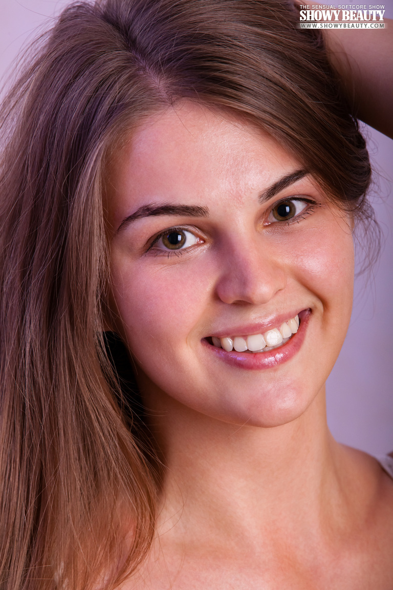 Young Beauty Bella Strips Naked On Bed After Removing Bra And Panty