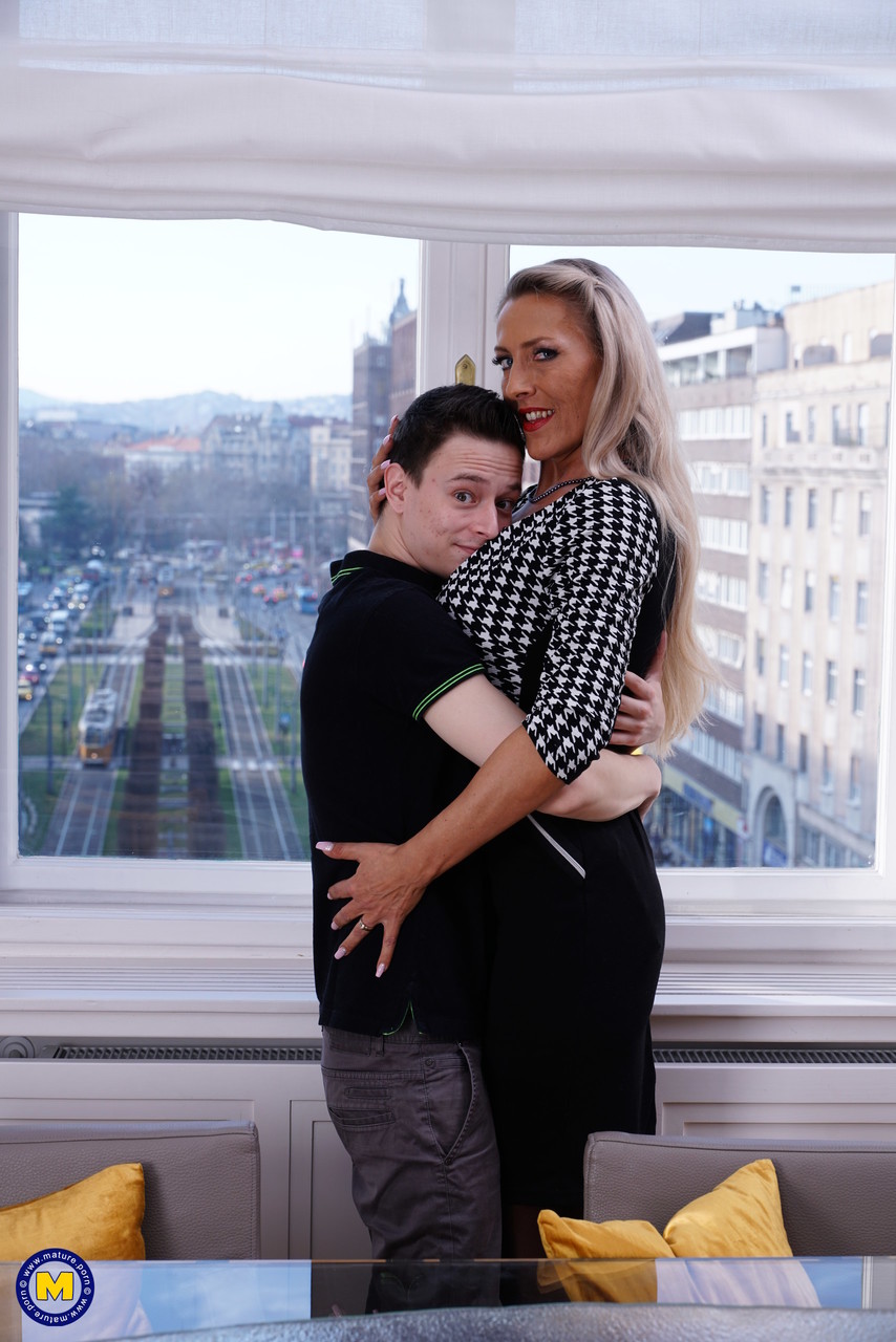 Naughty Big Titted Milf Lana Vegas Seduces Innocent Toy Boy For Hot Raw Sex