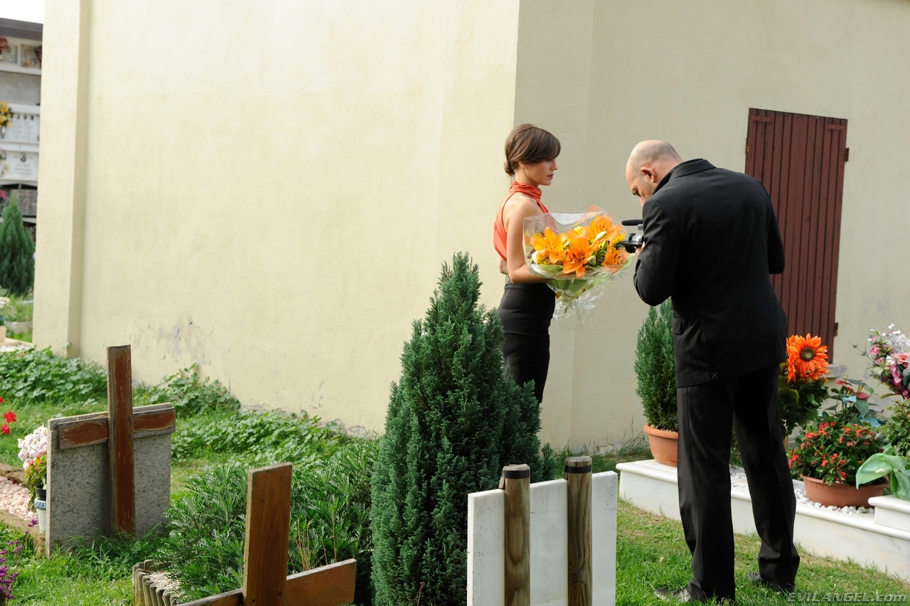 سيلفيا بيانكو ديب أنال ومؤخرة إلى فم مقرفة مع وجهي