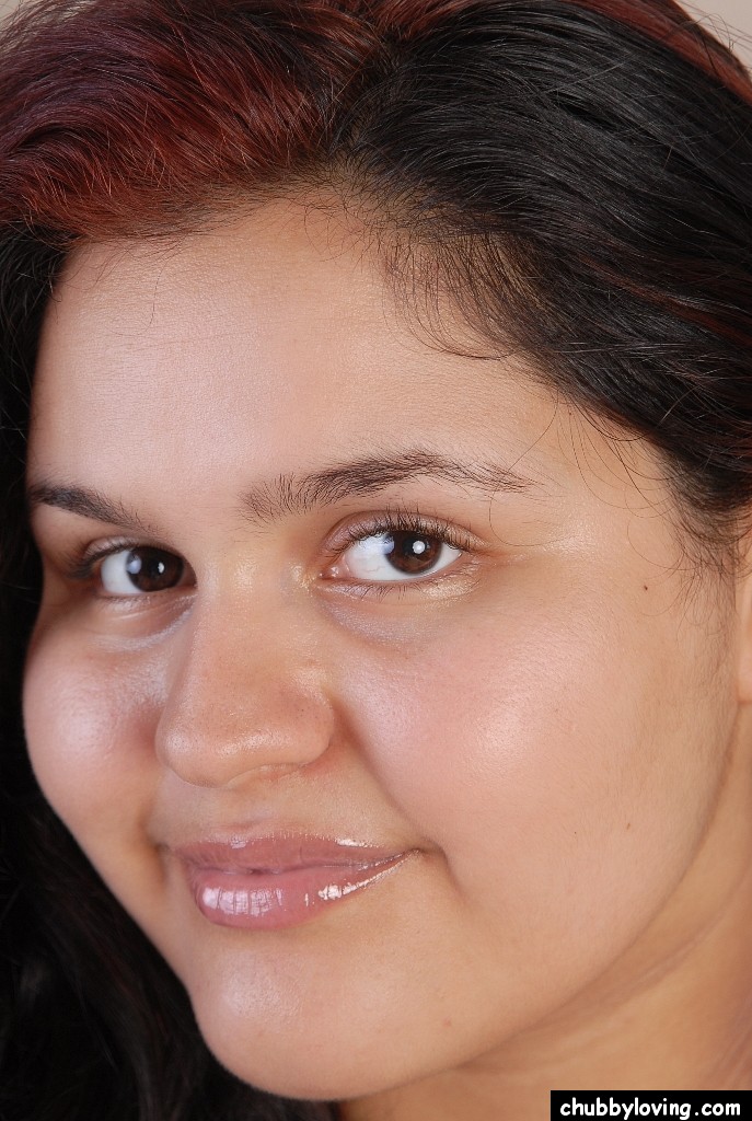 卡拉拉恩 性感BBW内衣 独自演出