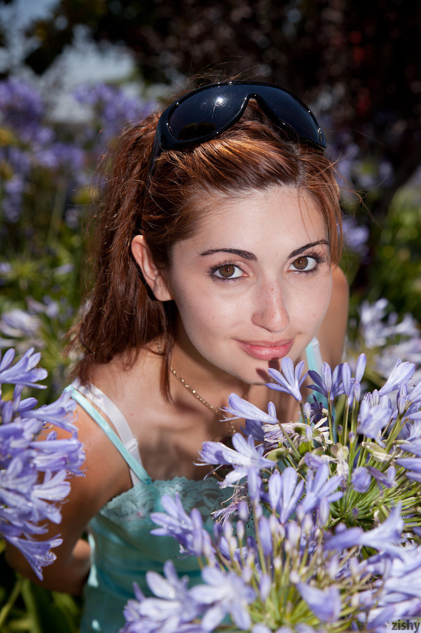 Momentos Divertidos Con Novia Adolescente Delgada Jade Couture