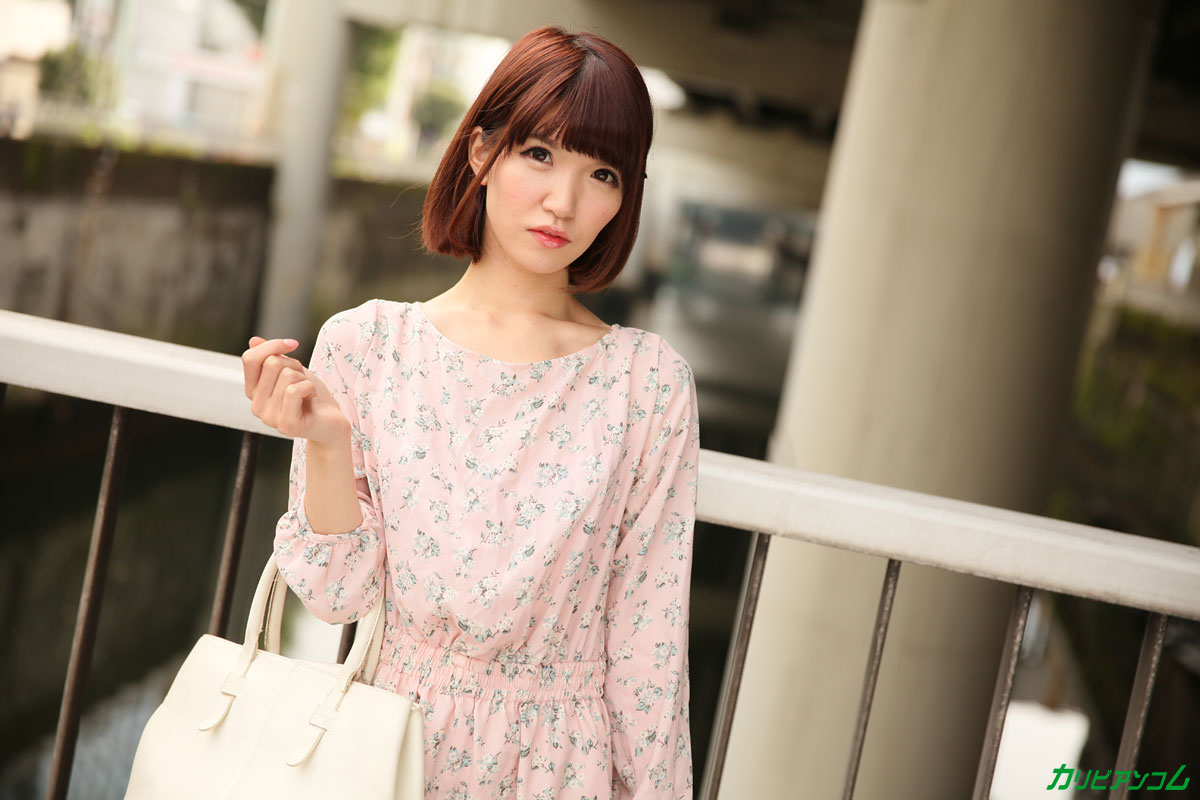 Esposa Japonesa Marin Iroha Mostra Corpo Magro & Leva Gozada Dentro Após Transar