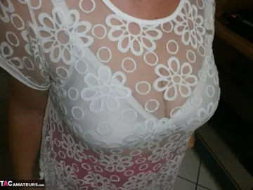 BBW MILF Strips Nude and Fingers Her Hairy Pussy