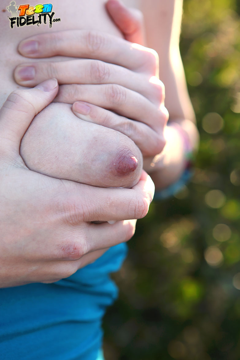 Teen Lara Brookes Lactating Milk From Her Tits Before Hard Fuck