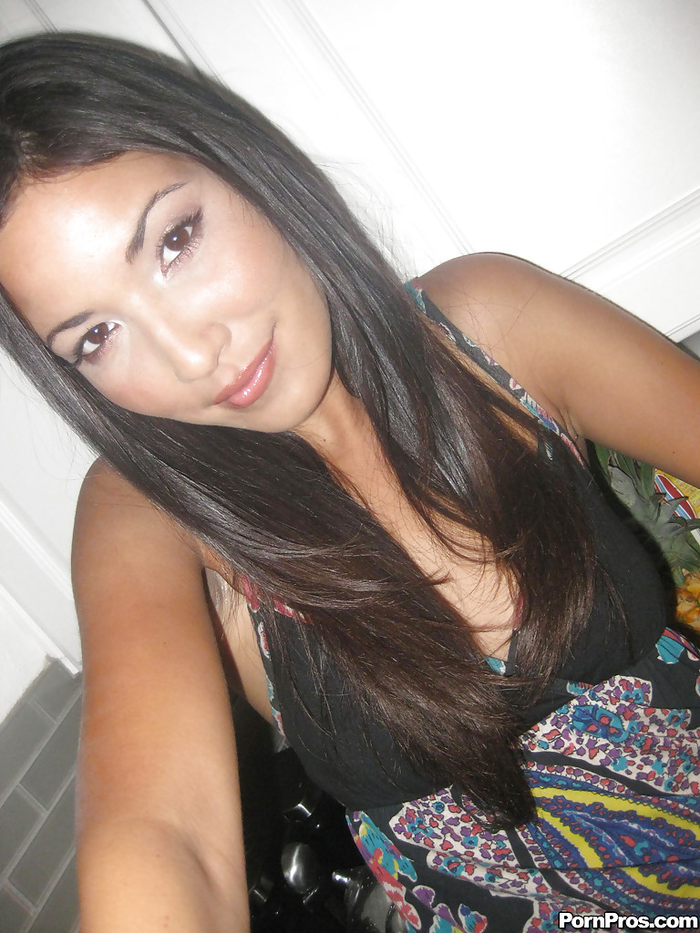 Ex-Namorada Latina Giselle Ibiza Tirando Selfies De Boceta Aberta