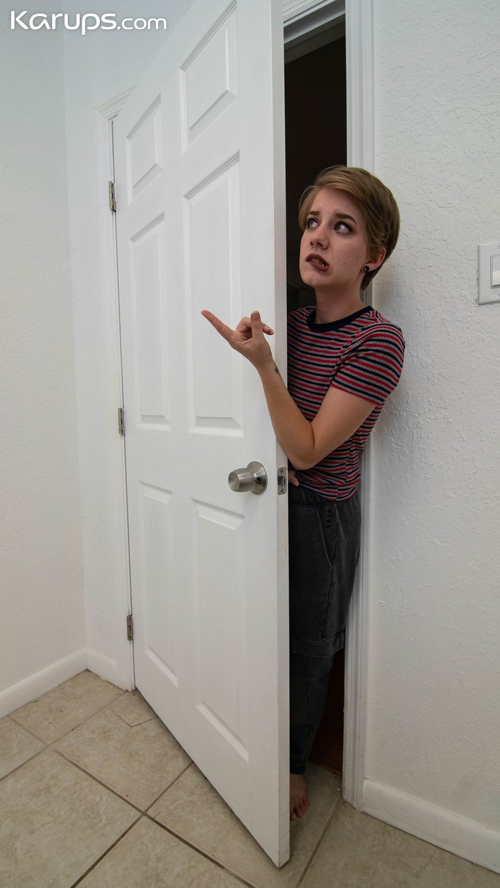 Sexo En Primera Persona Termina En Crema En La Adolescente Amateur Dakota Burns Con Pequeños Senos