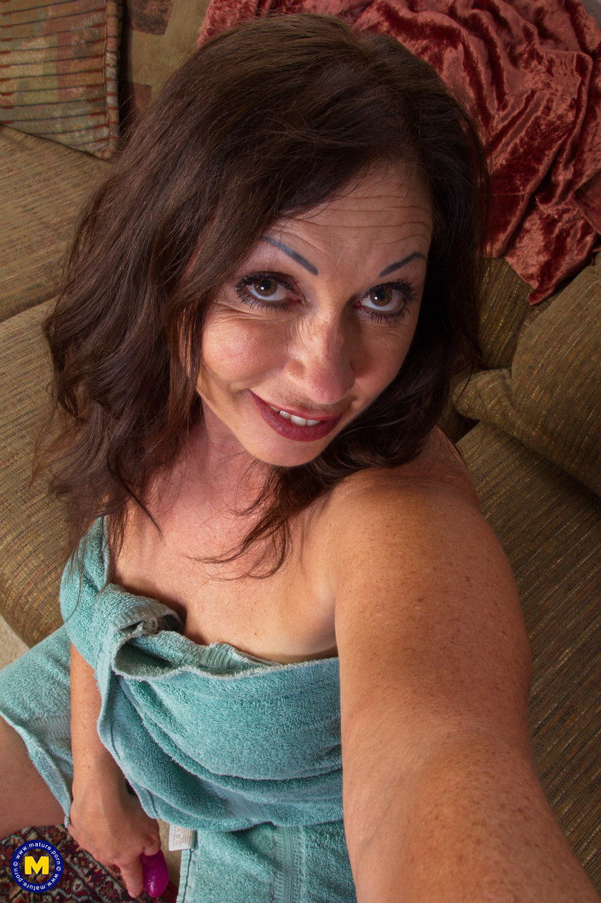 Morena Puma Samy Rodriguez Faz Um Massage E Brinca Com Sua Boceta Carnuda Até O Orgasmo