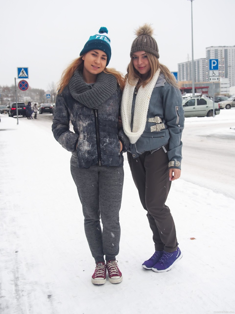 Petite Teens Danielle Rose And Nara Abel Lick And Toy Each Other